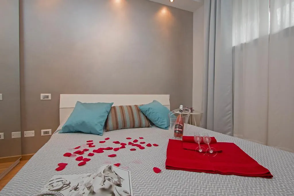 Fior Di Loto Aparthotel Desenzano del Garda Italy