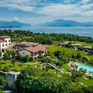 Castello Belvedere Aparthotel